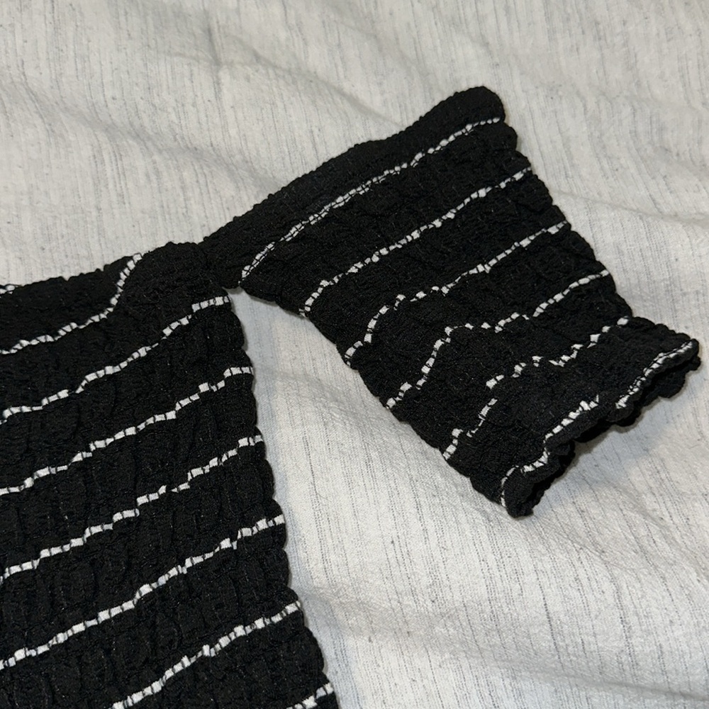 Altarโs State Black and white striped jumpsuit ๐ค๐ค๐ค - Picture 5 of 6